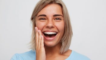 How Orthodontics work to correct teeth alignment